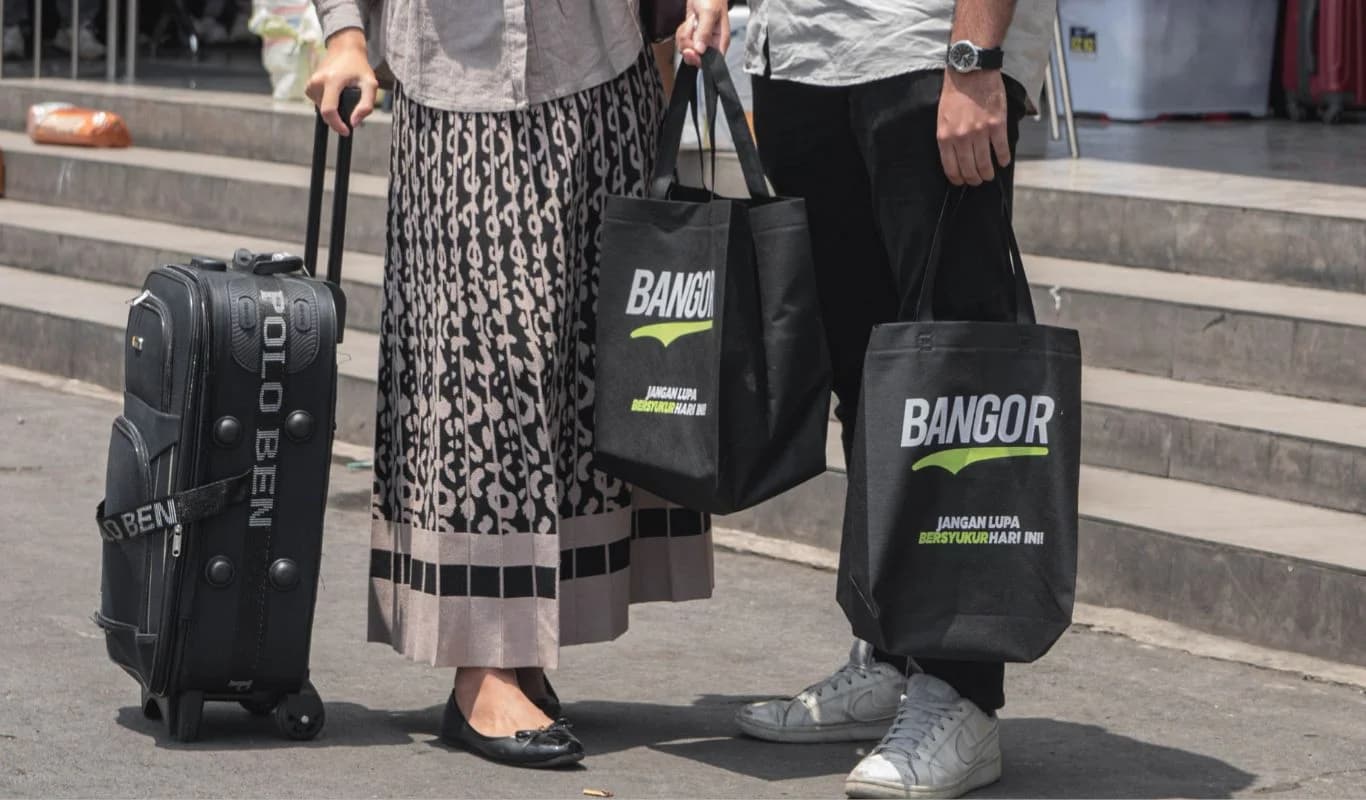 Burger Bangor bagi Tiket Mudik Gratis